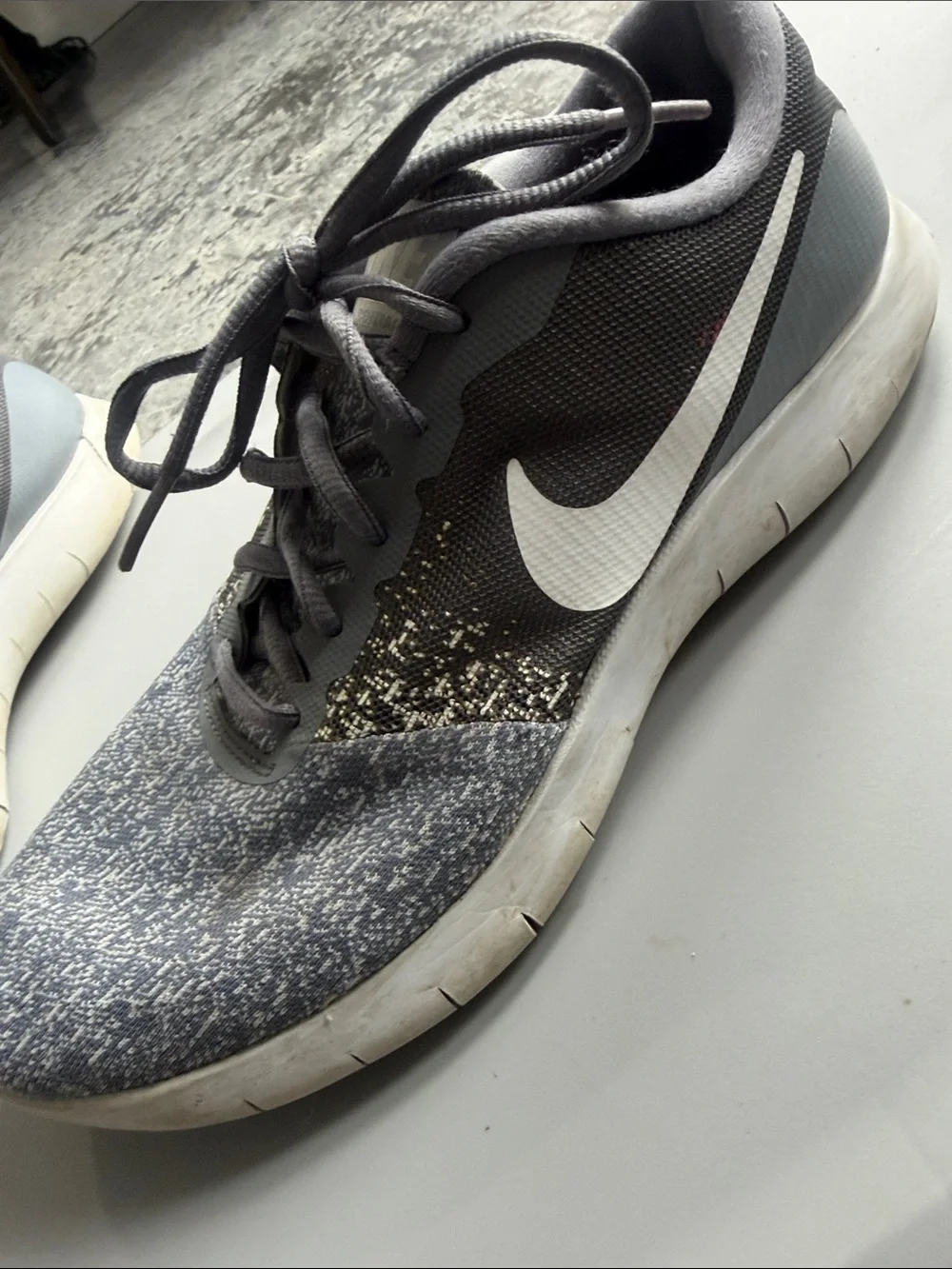 Nike Men’s Gray and White Athletic Running Shoes